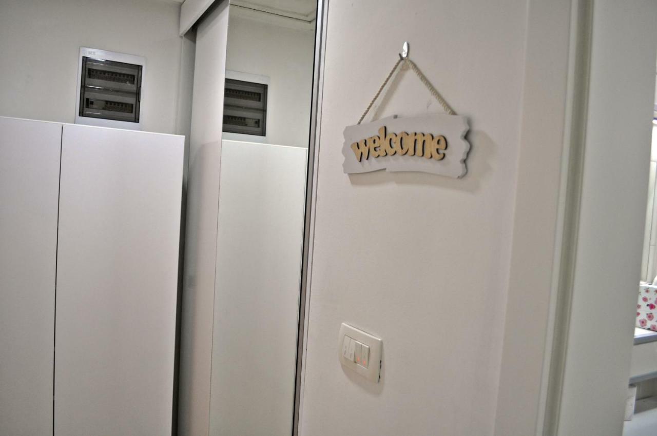 Apartman Dina Apartment Tuzla Ngoại thất bức ảnh